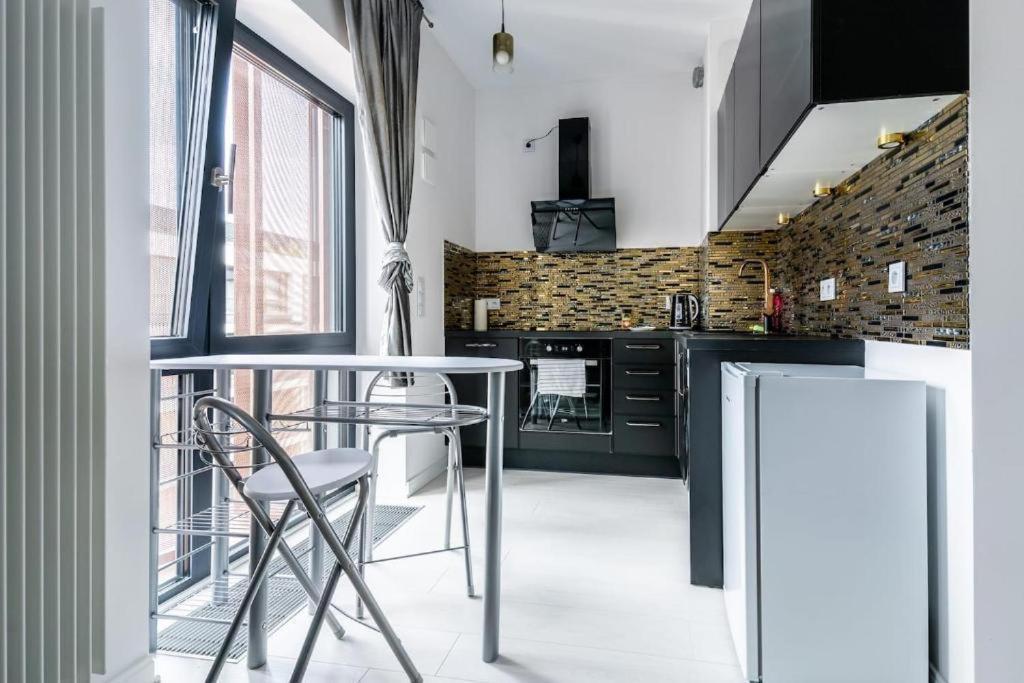 Oxygen Wronia - Browary Warszawskie - P&O Serviced Apartments Warszawa Eksteriør billede